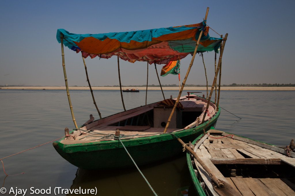 Varanasi - Of Sarees, Ghats and Gharanas