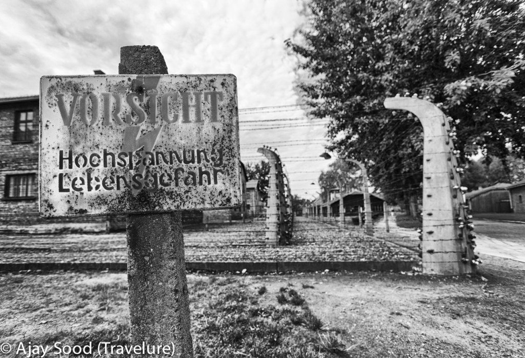 Auschwitz - A Moving Photo Essay