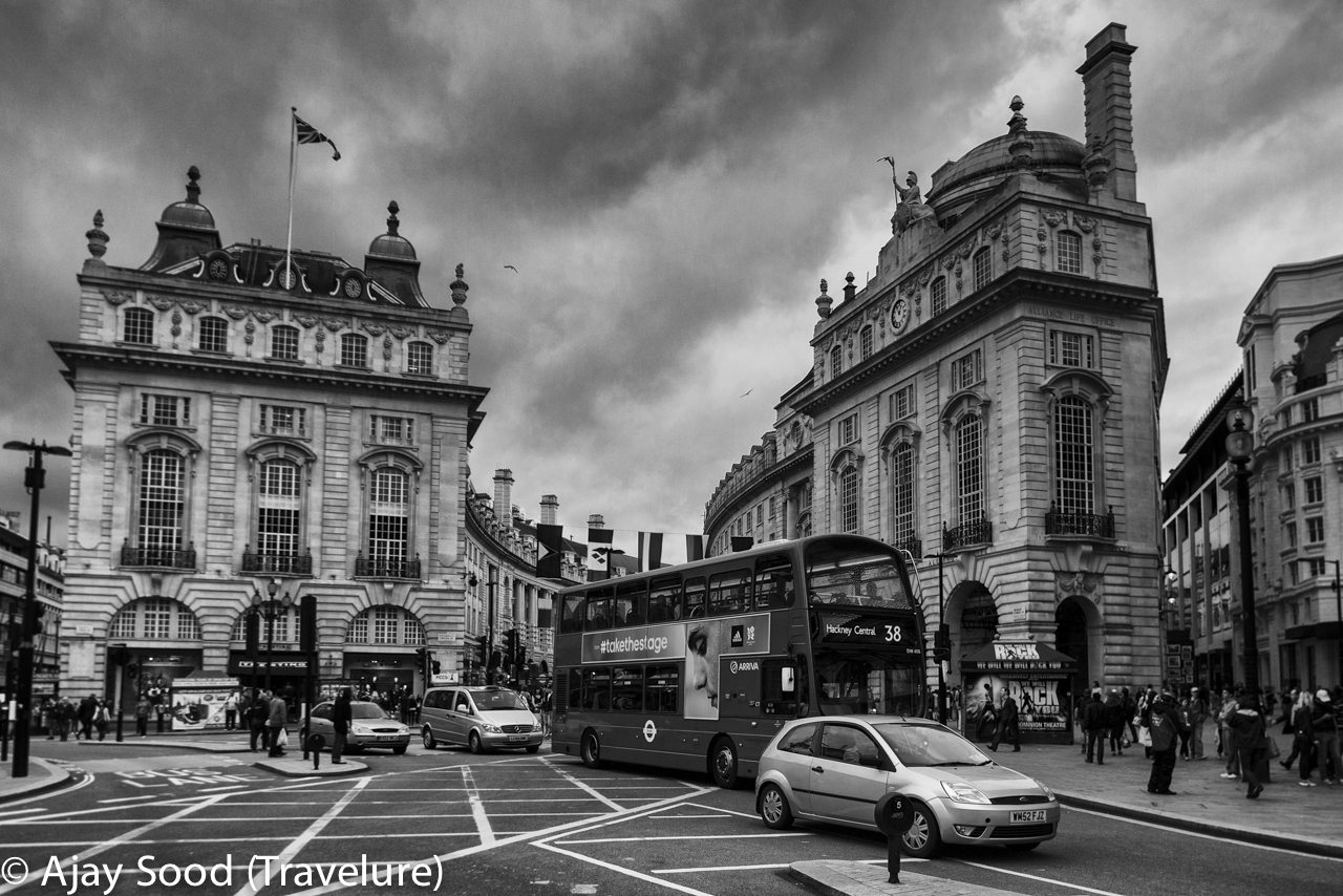 Piccadilly Circus