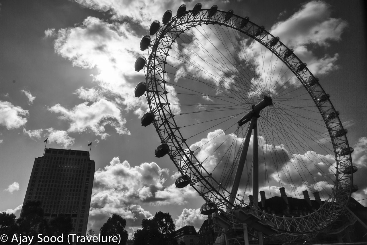 The famous London Eye