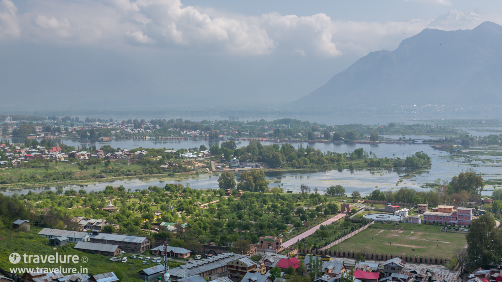 Romancing India's Best Loved Lake - Dal Lake