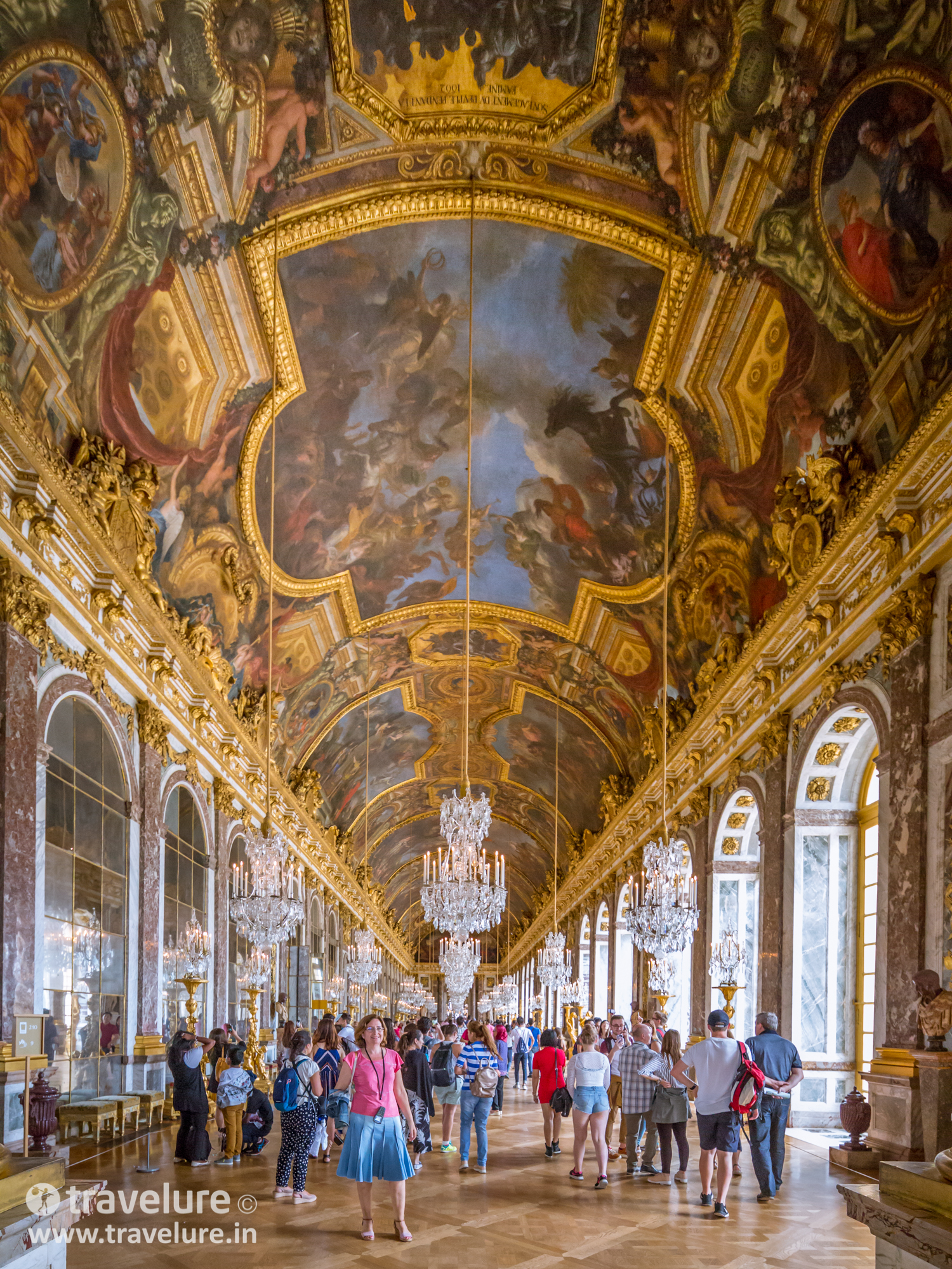 Paris Instagram Roundup takes you inside Château Versailles