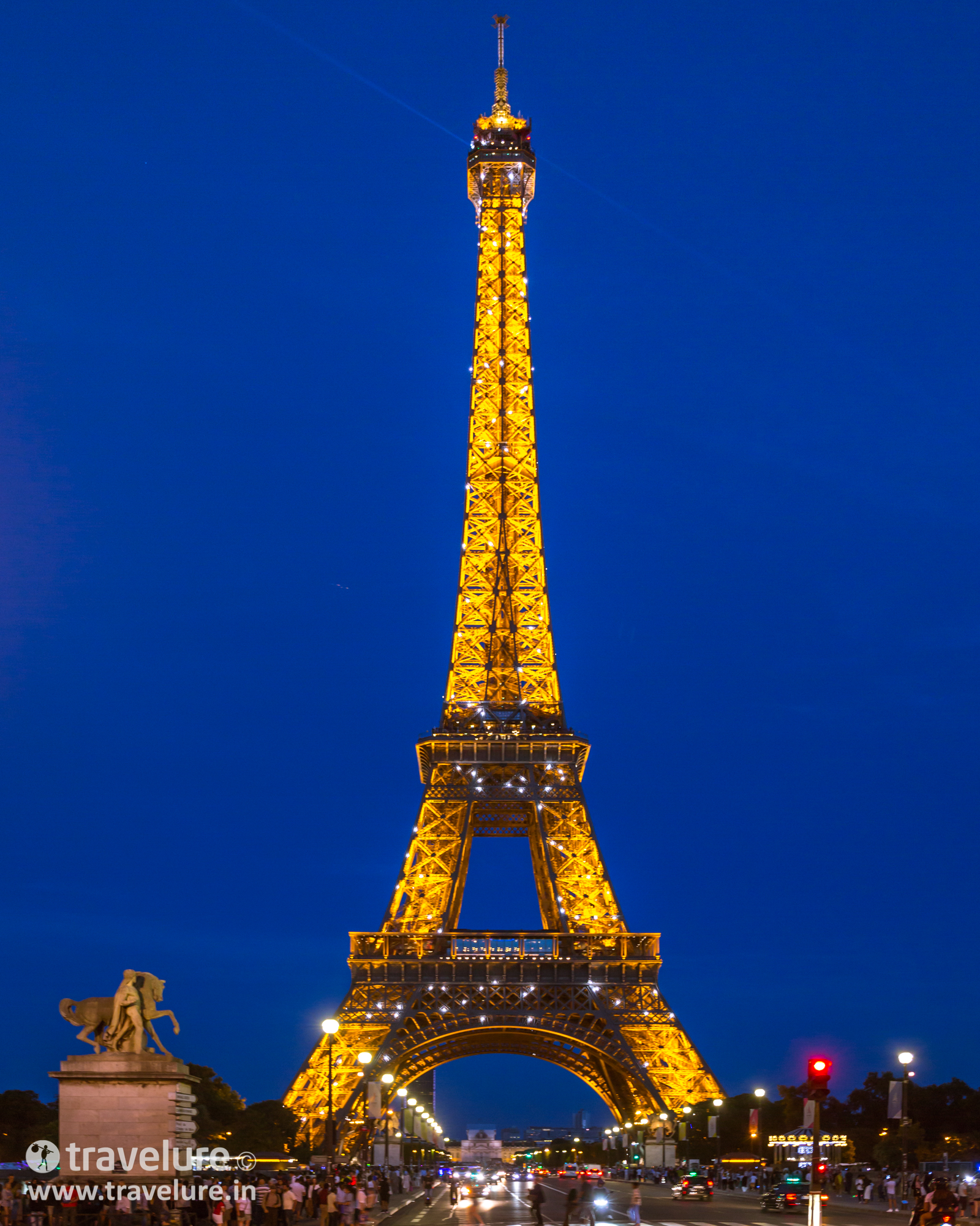 Eiffel Tower Baker's Illumination from Paris Instagram Roundup