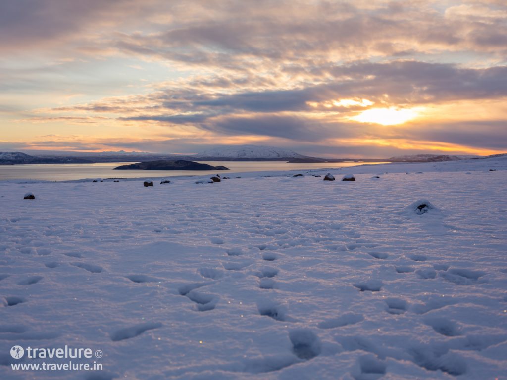 Iceland blew my mind with the diverse facets of nature it offers. I hope you enjoy Instagram Roundup – Iconic Iceland as much as my other Instagram roundups. - Travelure © - Instagram Roundup - Iconic Iceland #Iceland #Snowmobile #Glacier #Langjökull Þingvallavatn Lake (Thingvallavatn Lake) - Instagram Roundup - Iconic Iceland