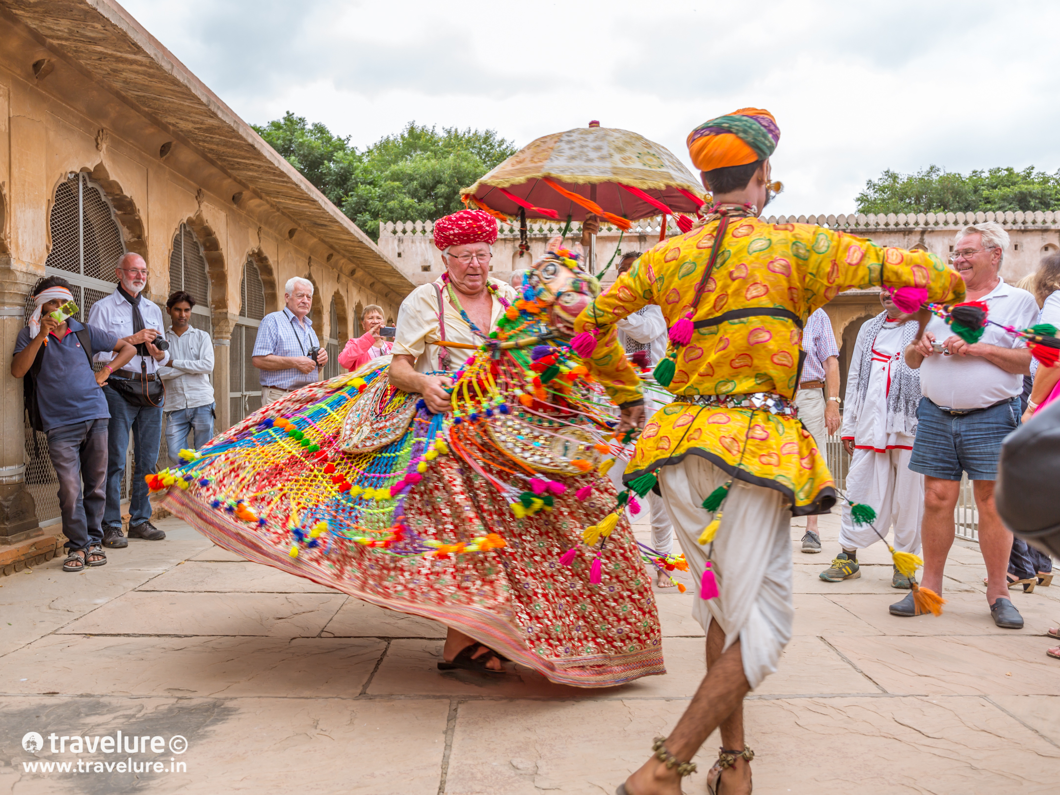 This is my second Instagram series on Rajasthan. I did this second series as it is not possible to do justice to this state that offers culture, heritage, wildlife, landscapes, slice-of-colourful-life, and more. #Rajasthan #India #culture #travel #travelure #traveler #desert #colours #Instagram #incredibleindia - Instagram Roundup - Rural Rajasthan Rhapsody - Travelure ©