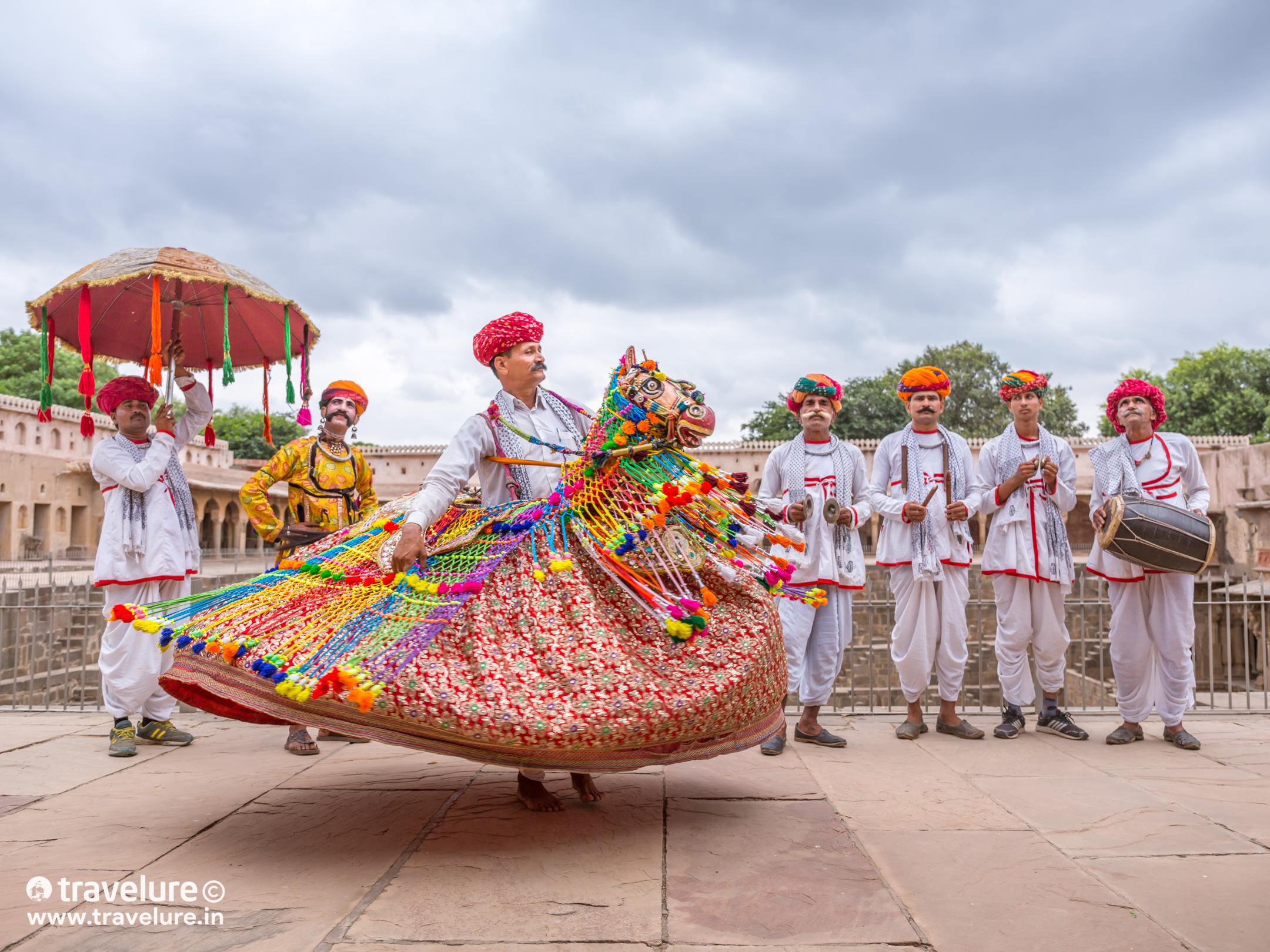 This is my second Instagram series on Rajasthan. I did this second series as it is not possible to do justice to this state that offers culture, heritage, wildlife, landscapes, slice-of-colourful-life, and more. #Rajasthan #India #culture #travel #travelure #traveler #desert #colours #Instagram #incredibleindia - Instagram Roundup - Rural Rajasthan Rhapsody - Travelure ©