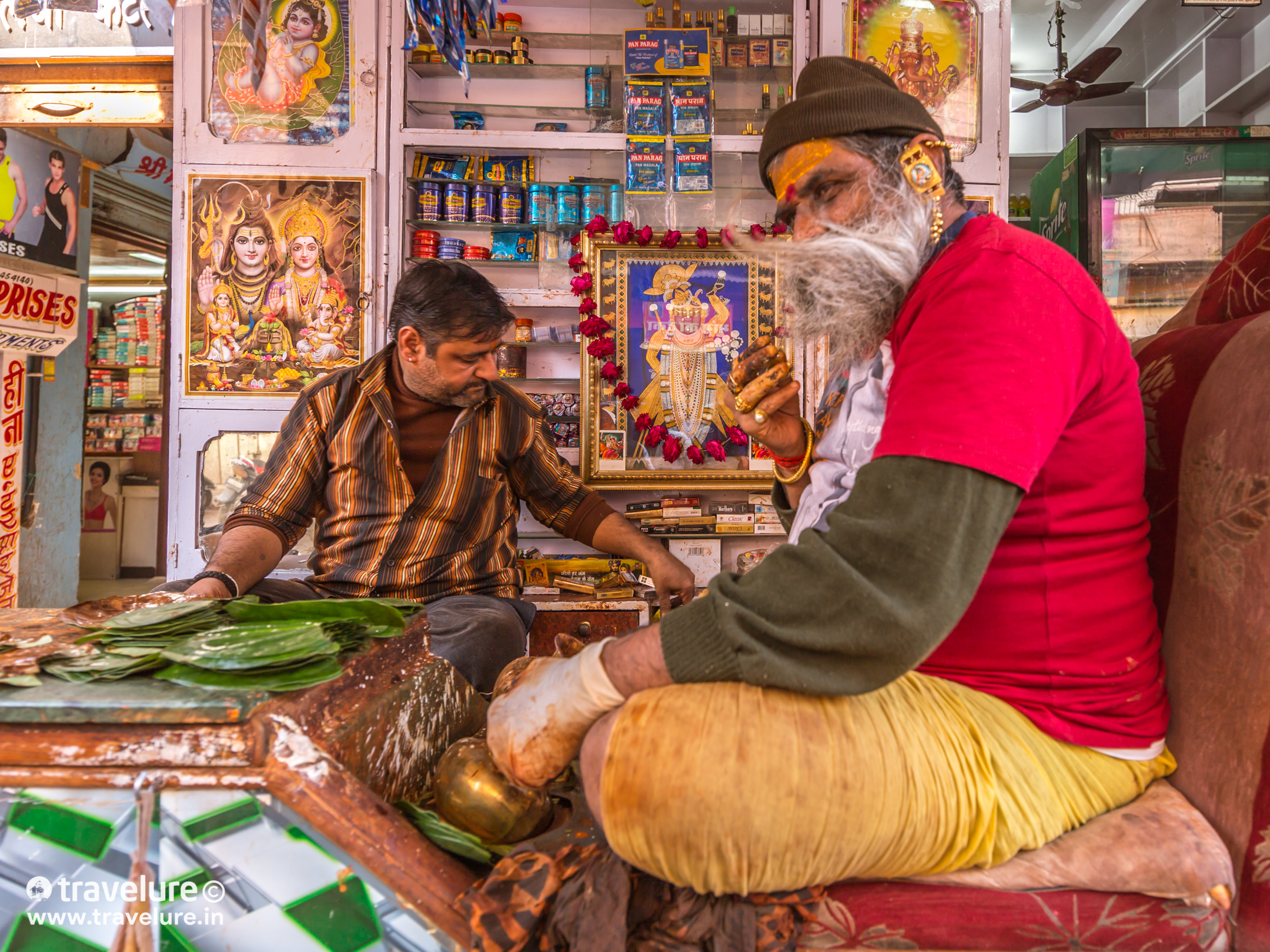 This is my second Instagram series on Rajasthan. I did this second series as it is not possible to do justice to this state that offers culture, heritage, wildlife, landscapes, slice-of-colourful-life, and more. #Rajasthan #India #culture #travel #travelure #traveler #desert #colours #Instagram #incredibleindia - Instagram Roundup - Rural Rajasthan Rhapsody - Travelure ©