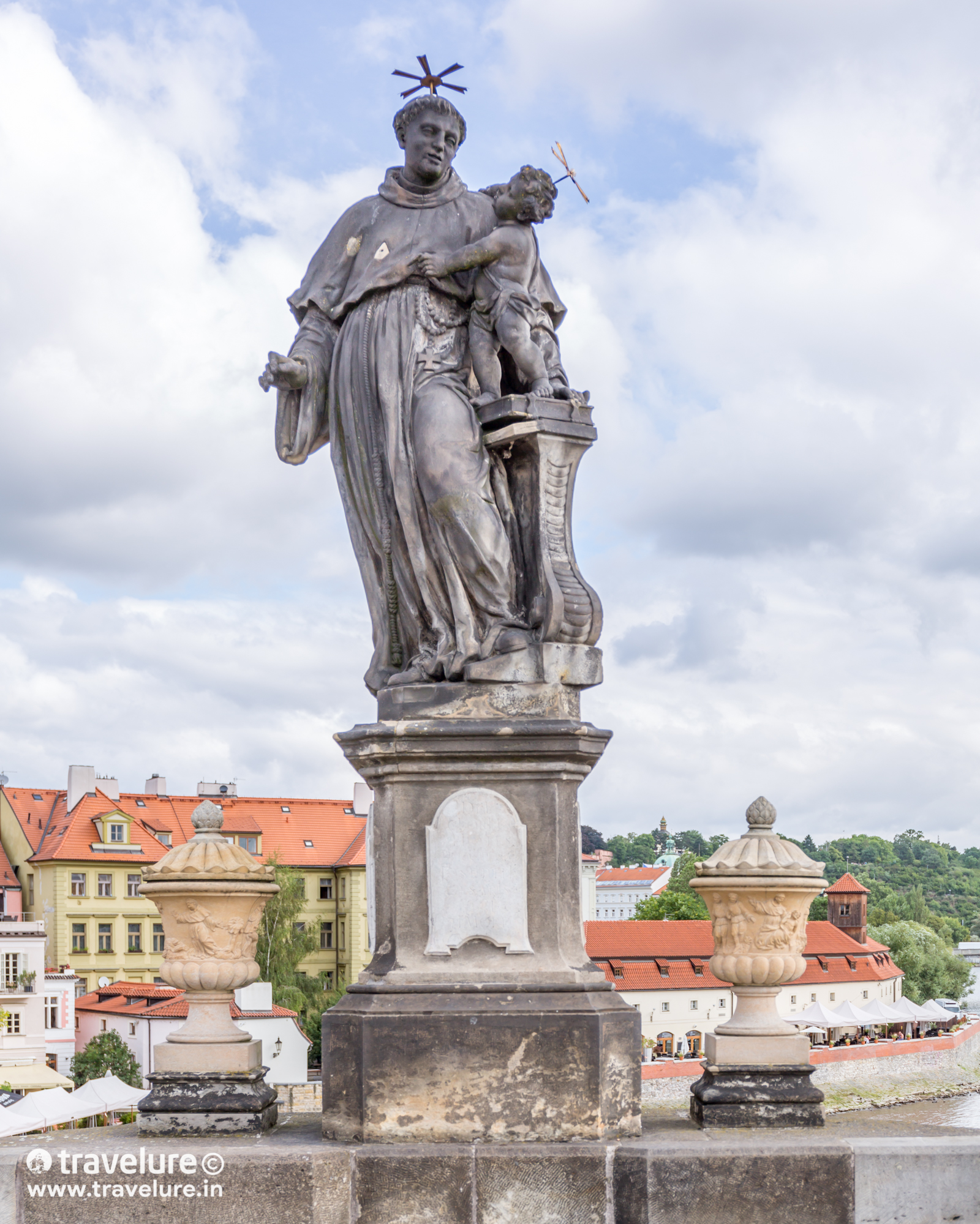 The Statue of St. Anthony of Padua. Czech out 35 stunning images from one of the most scenic destinations in Eastern Europe - Prague. Special mention: Charles bridge & its 30 statues! #Prague #Czechia #CzechRepublic #Instagram Instagram Roundup Prague Czech Republic