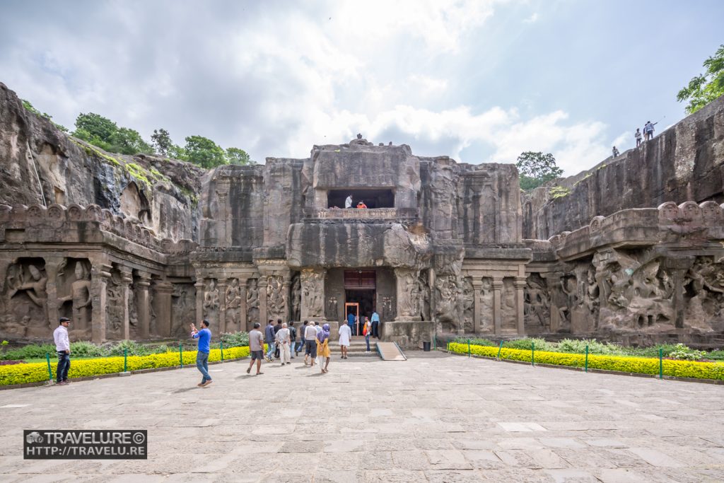 Entrance to Ellora Caves Maharashtra India - Travelure ©