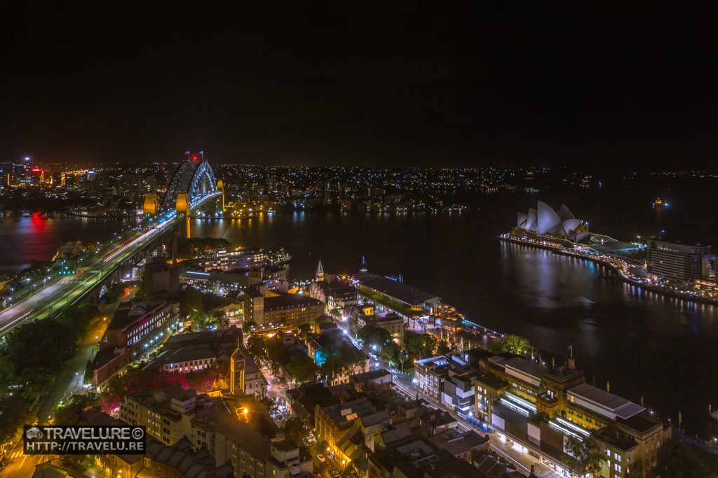 A gorgeous night view of the Sydney Harbour Bridge and Sydney Opera House