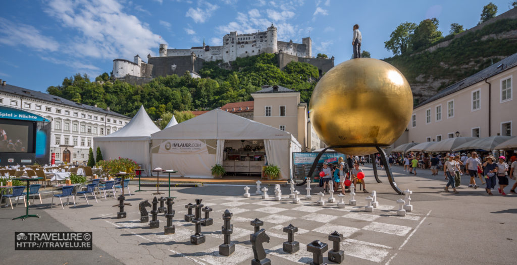 City Centre, Salzburg. Hohensalzburg Fortress may be seen in the distance. - Travelure ©