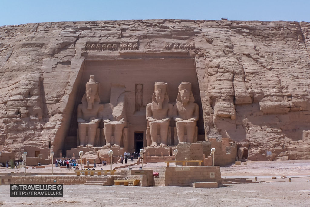 The entrance to the Temple of Ramesses II. Abu Simbel Egypt - Travelure ©