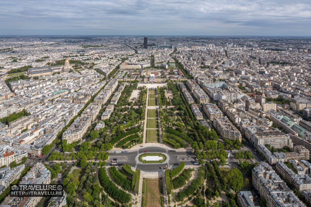 View of the gardens behind - Travelure ©