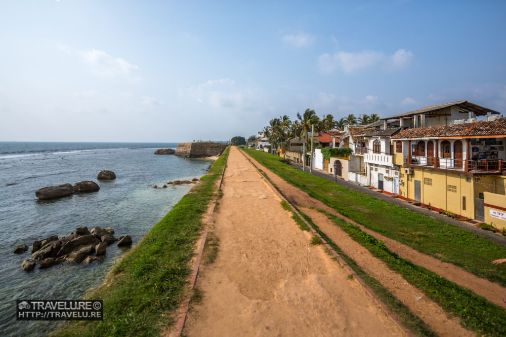 A fort, or an affluent coastal neighbourhood? - Travelure ©