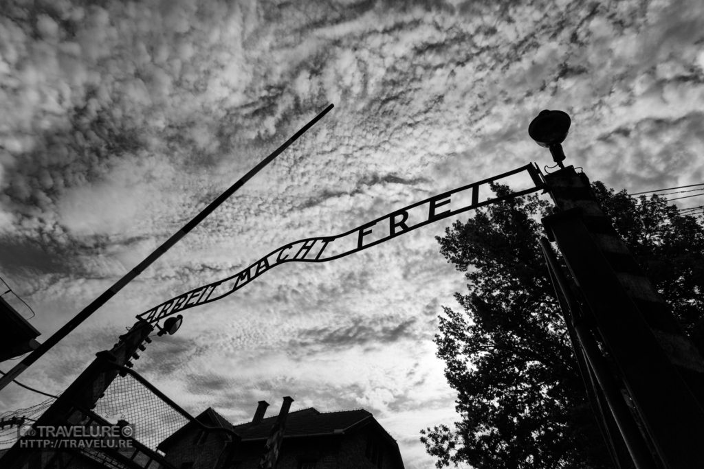 Arbeit Macht Frei (Work means freedom). What freedom? - Travelure ©