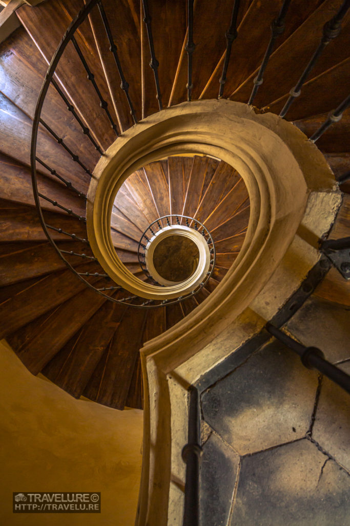 An emphatic question mark created by composing spiral staircase - Travelure ©