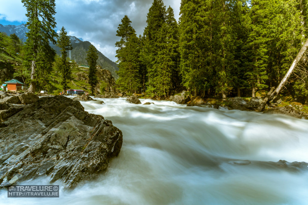 Betaab Valley, Pahalgam, Kashmir, India - Shooting Flowing Water - At Dawn, Dusk, and Day - Travelure ©