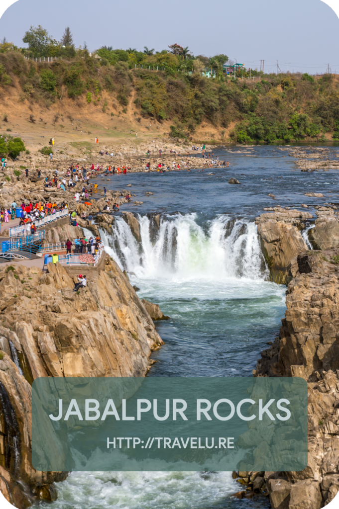 This post is about rocks in Jabalpur. Rock structures, both natural and man-made. Sporting a rocky terrain by the banks of River Narmada, the attractions around Jabalpur have an obvious linkage with rocks. - Jabalpur Rocks - Travelure ©