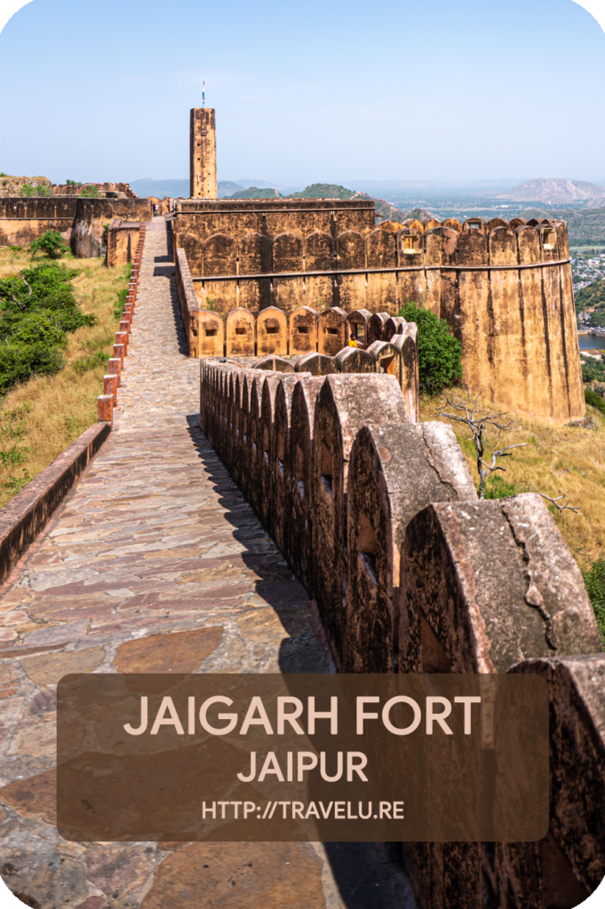 The bulwark skirts the hilltop and has slots for cannons to fire. Little wonder as it earned the reputation of being the foremost cannon foundry near the Mughal Sultanate capital, Delhi. In fact, Jaivana, the largest cannon on wheels of its times, is still displayed here. - Jaigarh Fort, Jaipur - Travelure ©