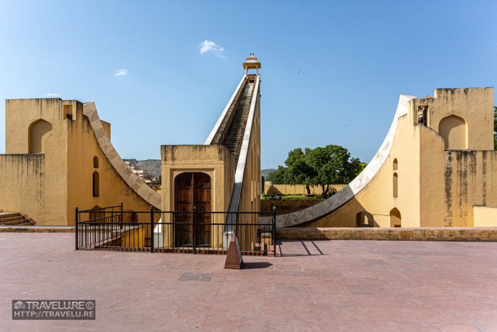 Vrihat Samrat Yantra, Jantar Mantar, Jaipur - Travelure ©.