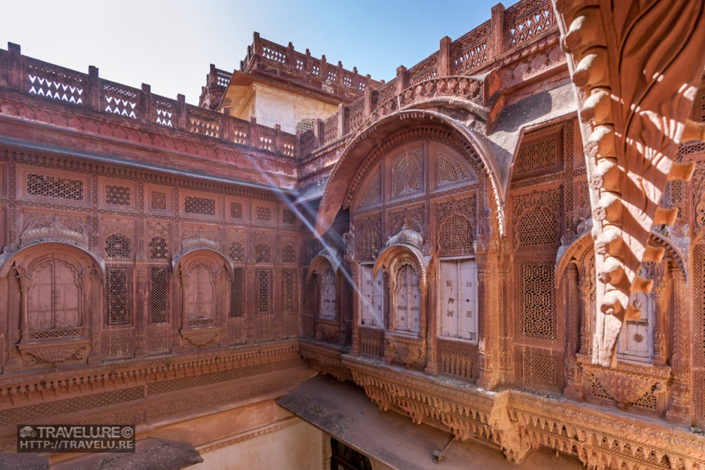 Exquisite stone carvings of Mehrangarh Fort - Travelure ©