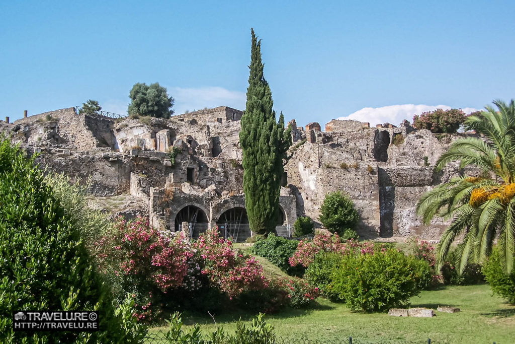 The Villa of Mysteries in Pompeii. Its wall murals are yet to be interpreted - Travelure ©