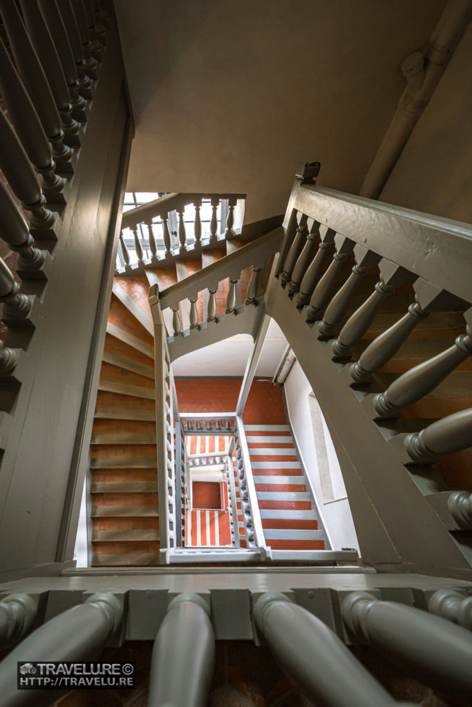 Staircases within have a stunning visual effect - Travelure ©