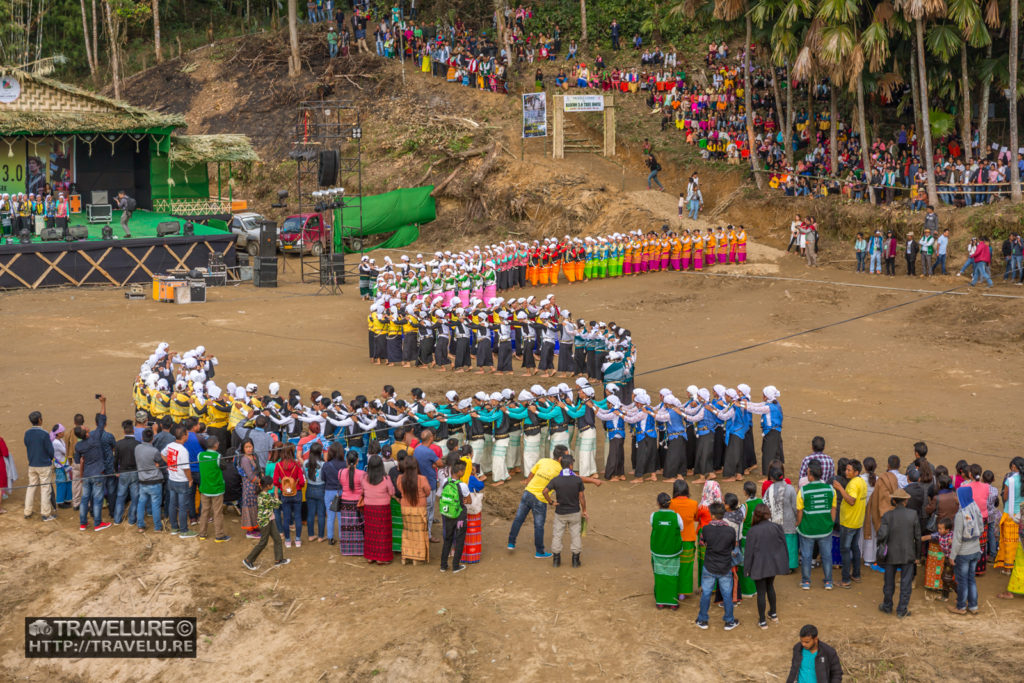 Ladies rehearsing Ponu, a traditional Galo Dance - Travelure ©