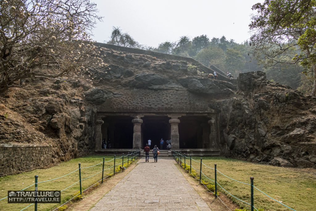 Entrance of Cave #2 - Travelure ©