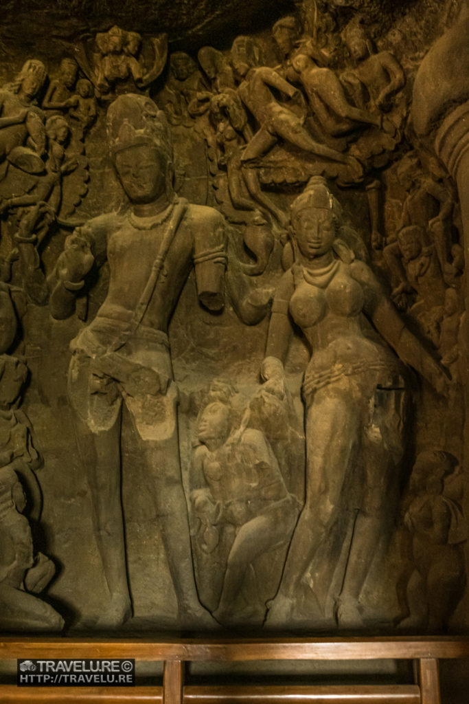 One of the 15 elaborate bas reliefs surrounding the Lingam sanctum sanctorum - Travelure ©