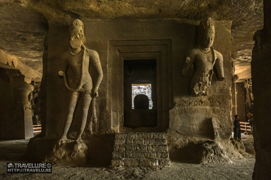 The Lingam sanctum sanctorum (Garbh Griha) - Travelure ©