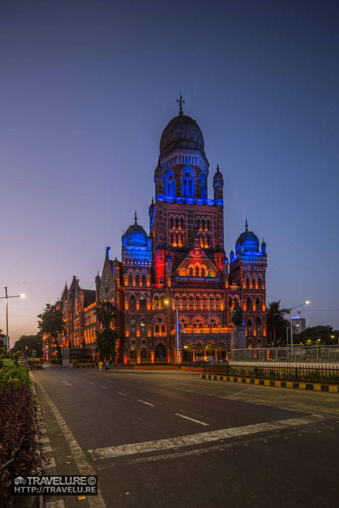 The splendid BMC Building lies on the periphery of the ensemble - Travelure ©