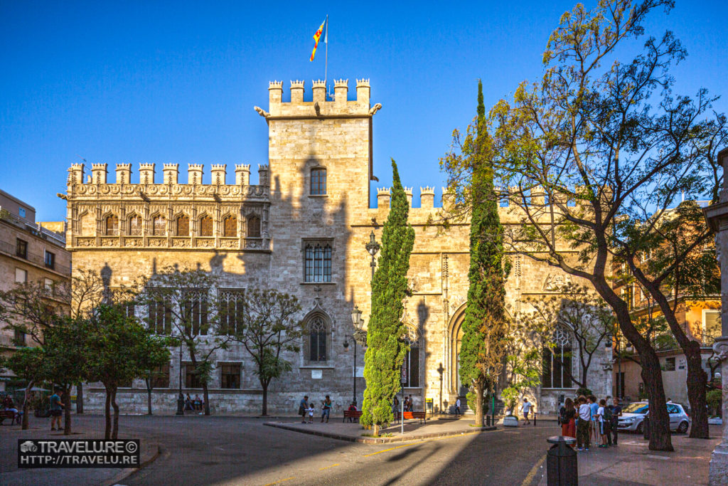 UNESCO-inscribed Silk Exchange Building in downtown Valencia - Travelure ©