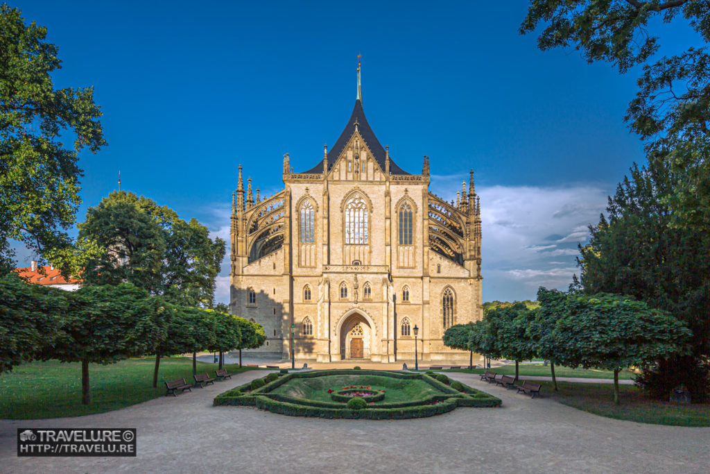 Front Facade of the church - Travelure ©