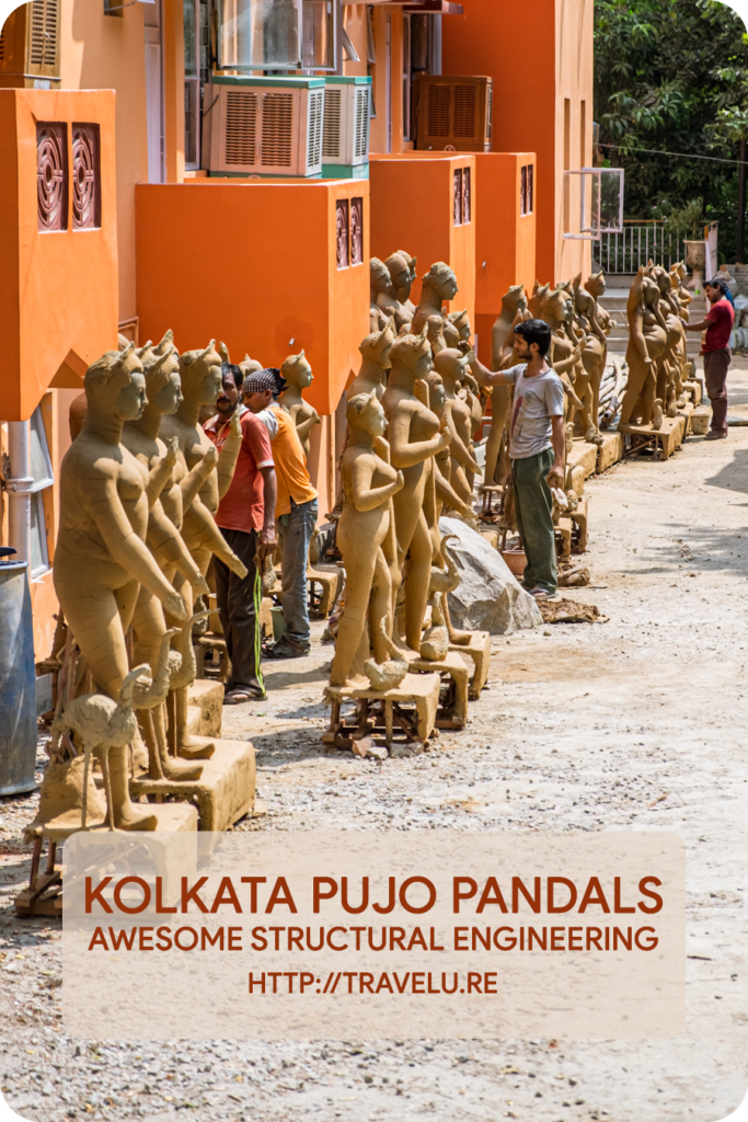 Over the years, Kolkata localities have modelled their pandals after Eiffel Tower, Chateau Versailles, White House, Burj Khalifa, Sydney Opera House, Lotus Temple, and more. - Kolkata Pujo Pandals - Awesome Structural Engineering - Travelure ©