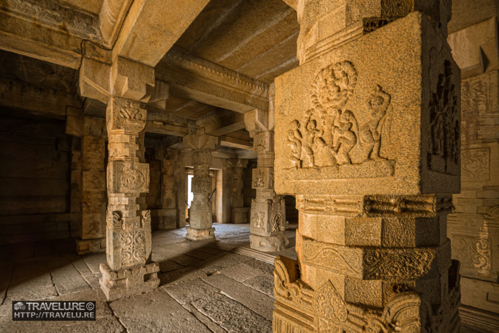 Inside the main shrine of Vitthala Temple - Travelure ©