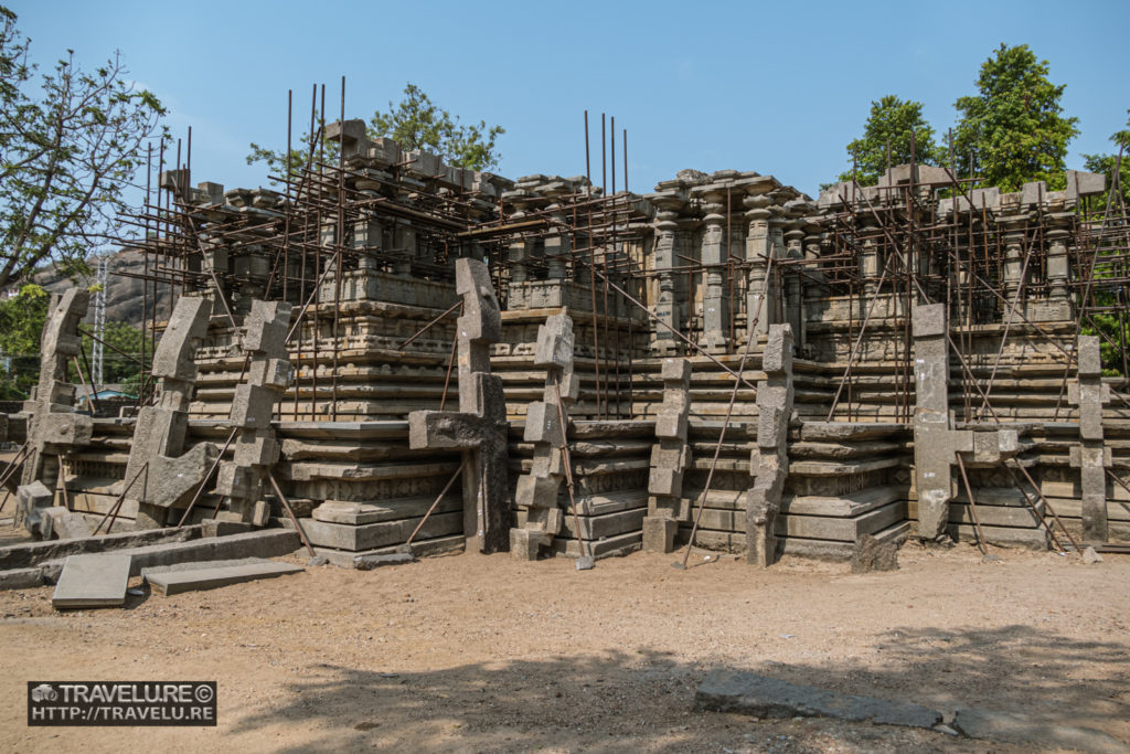 ASI is restoring this mandapam (pavilion) - Travelure ©