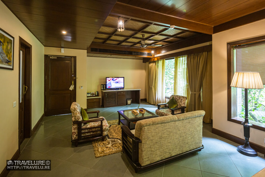 The living room of the suite - Travelure ©