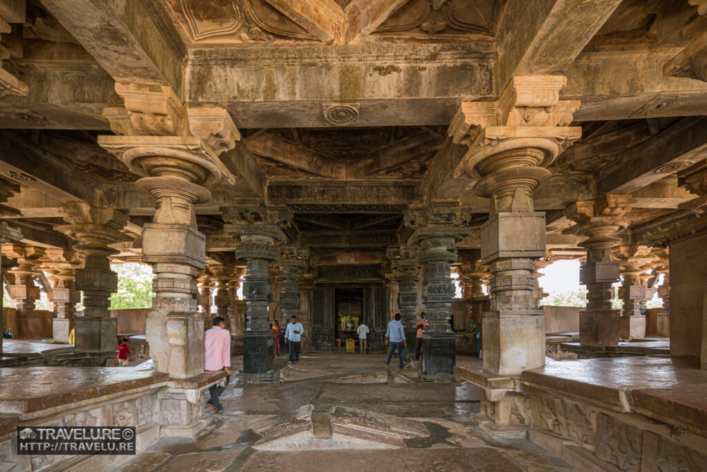 Mandapam of Ramappa Temple - Travelure ©