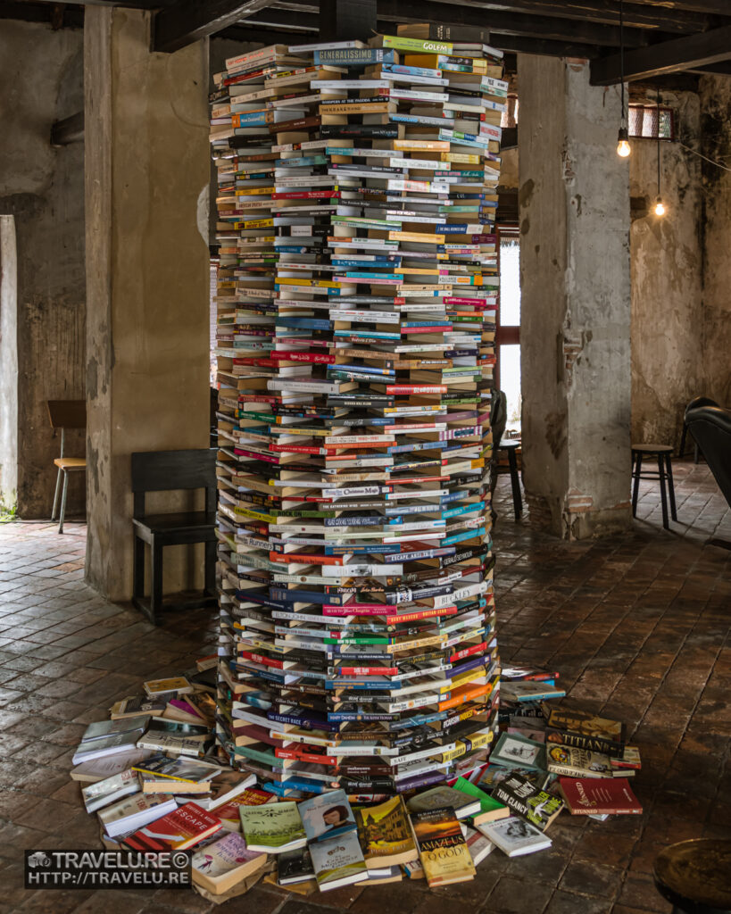 The tower of books - Travelure ©