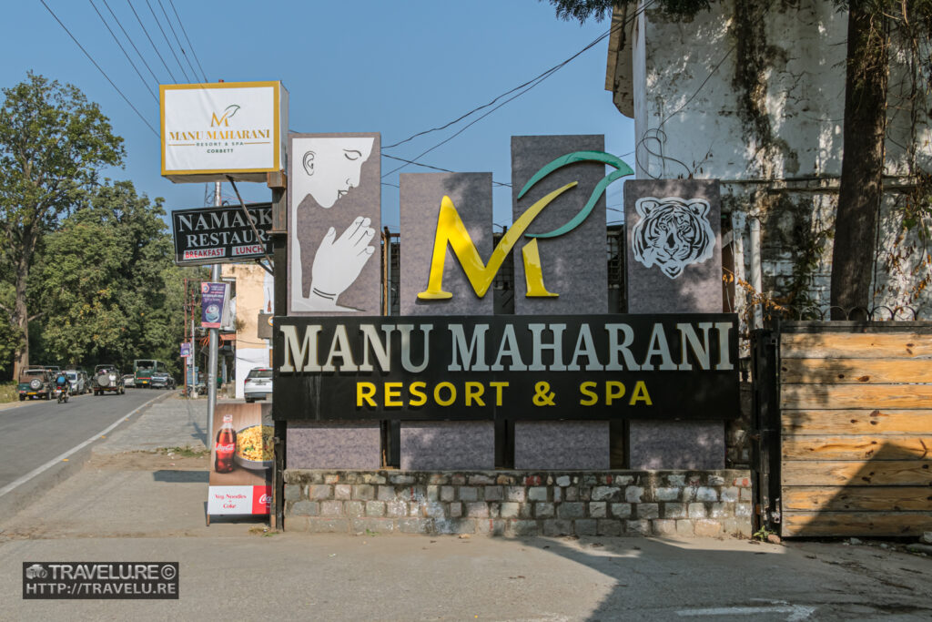 Manu Maharani Signage - Travelure ©